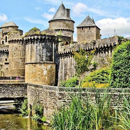 Appartement Avec Vue Fougères Екстериор снимка